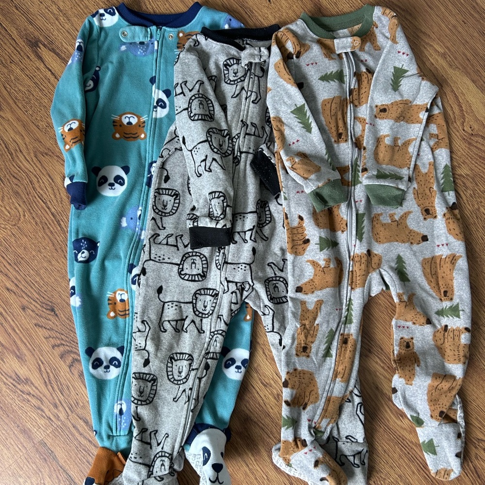 Gently used Carters one piece sleepers 2T